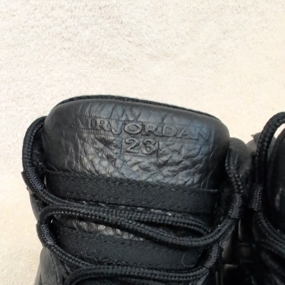 Air Jordan Black and Gold Women's Sneakers - Picture 3 of 8